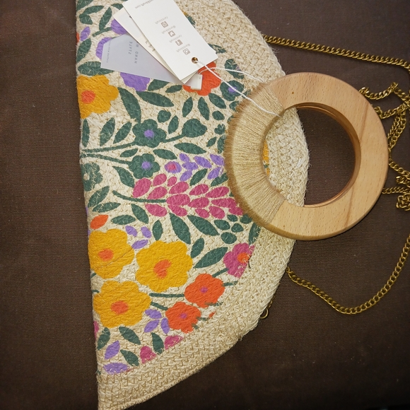 Antik Kraft Multicolor Floral Clutch with Wooden Accent - Picture 2 of 3